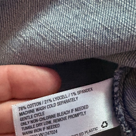 Universal Thread Denim Tunic - Picture 5 of 7